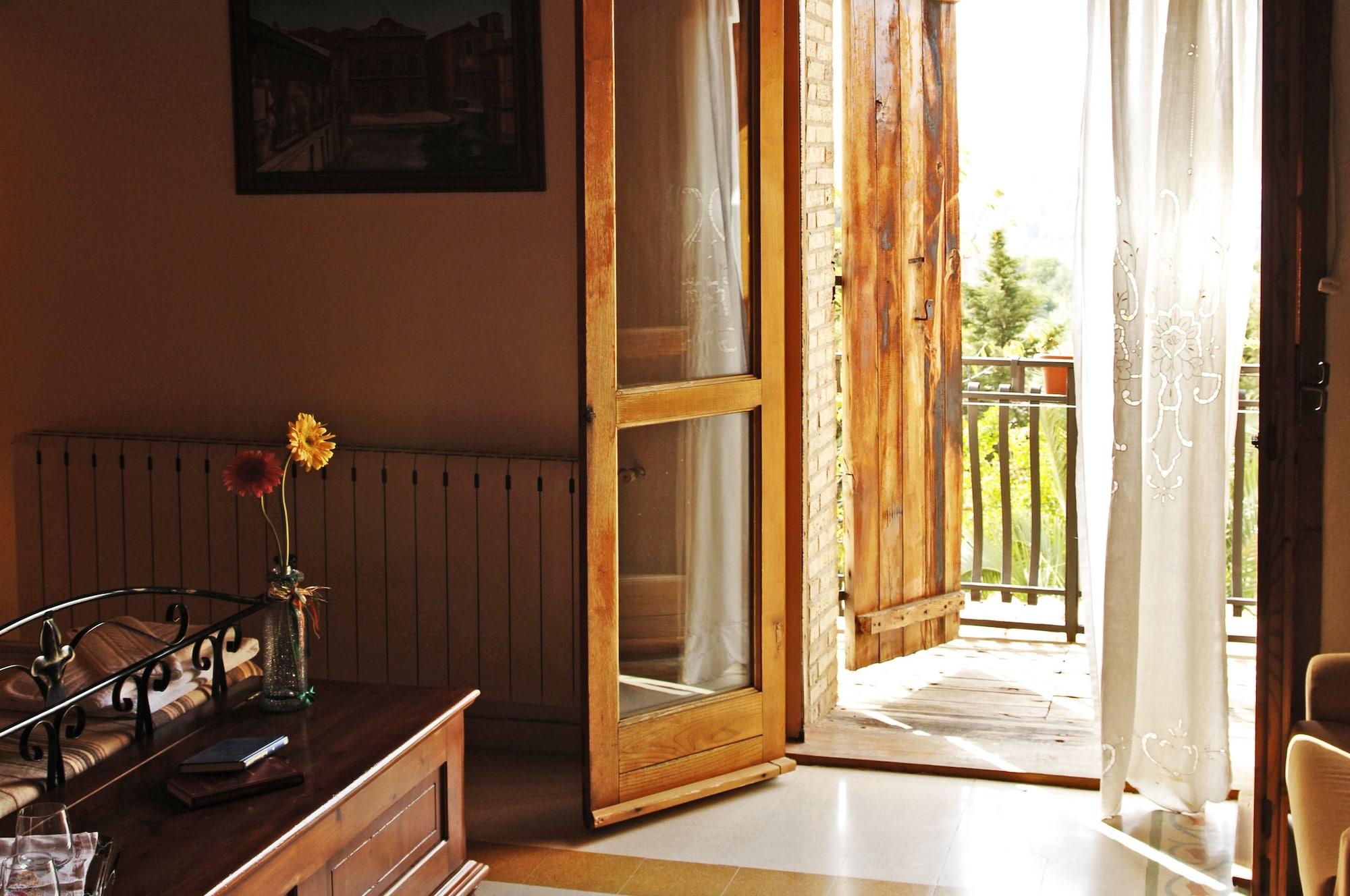 La Casa Sulla Collina D'Oro Bed & Breakfast เปียซซา อาร์เมรีนา ภายนอก รูปภาพ