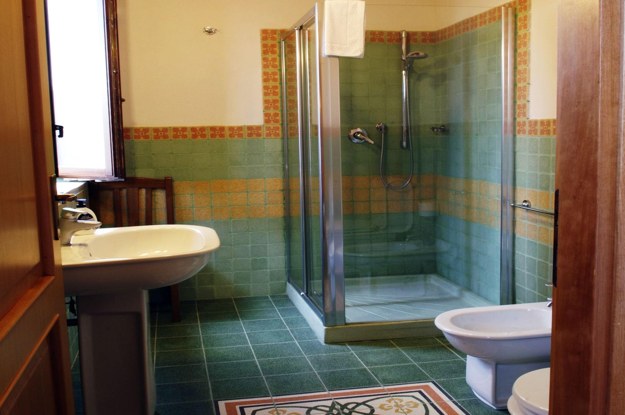 La Casa Sulla Collina D'Oro Bed & Breakfast เปียซซา อาร์เมรีนา ภายนอก รูปภาพ