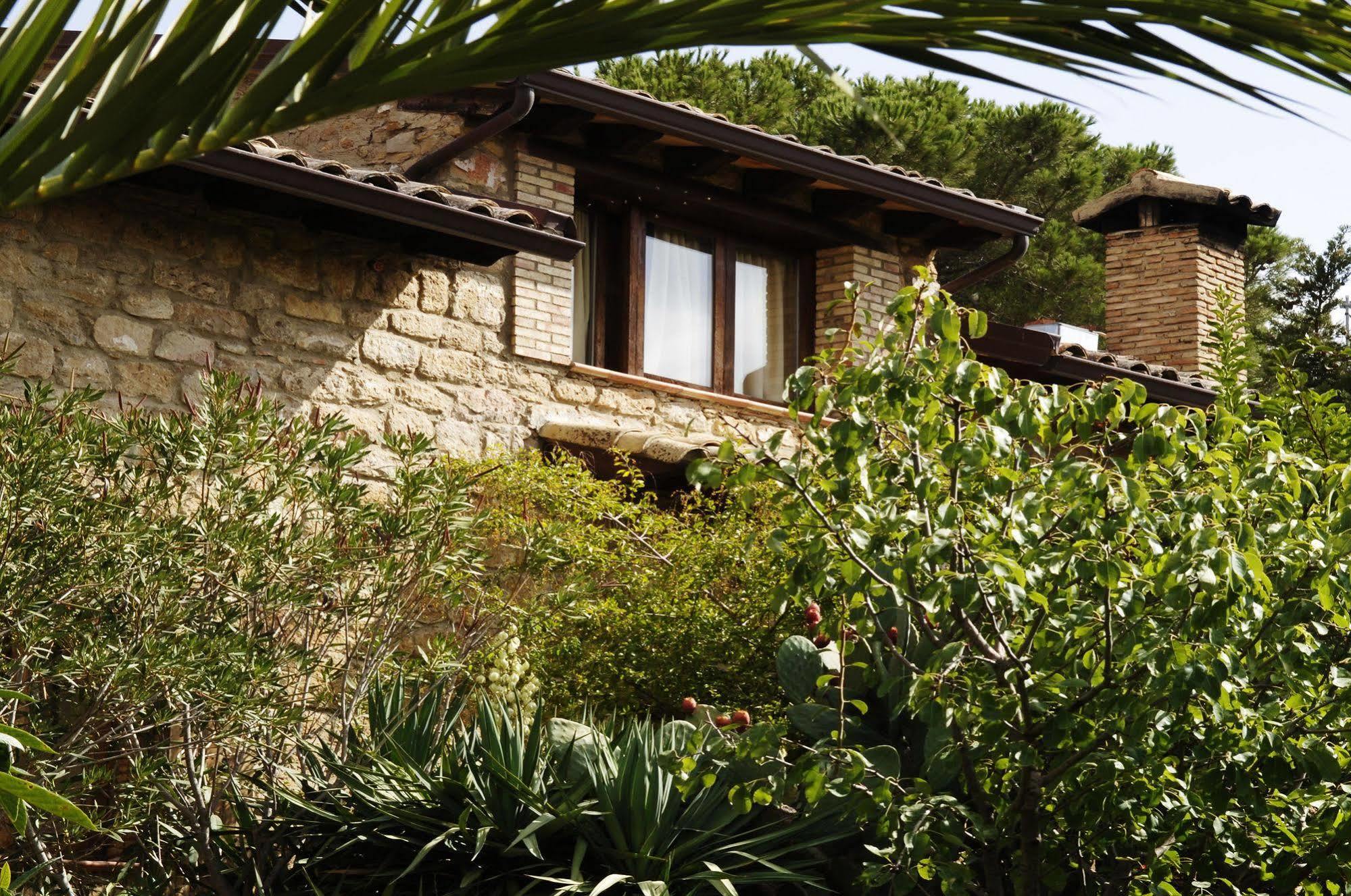 La Casa Sulla Collina D'Oro Bed & Breakfast เปียซซา อาร์เมรีนา ภายนอก รูปภาพ
