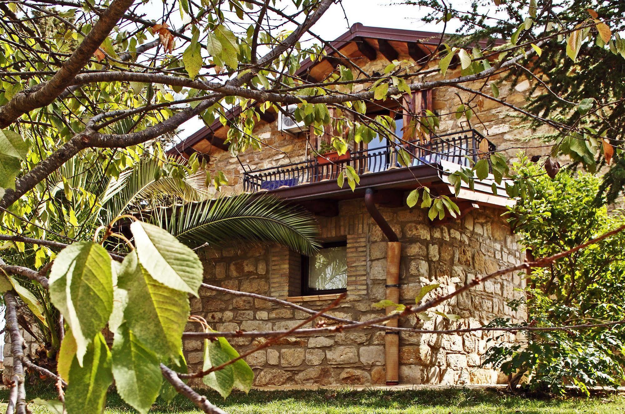 La Casa Sulla Collina D'Oro Bed & Breakfast เปียซซา อาร์เมรีนา ภายนอก รูปภาพ